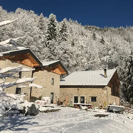Сasa de vacaciones Les Maisons De La Glappaz